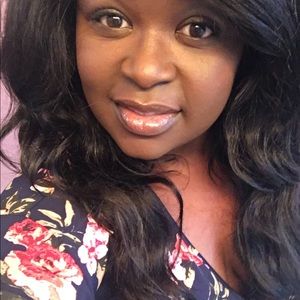 Meet your Posher, Wendy